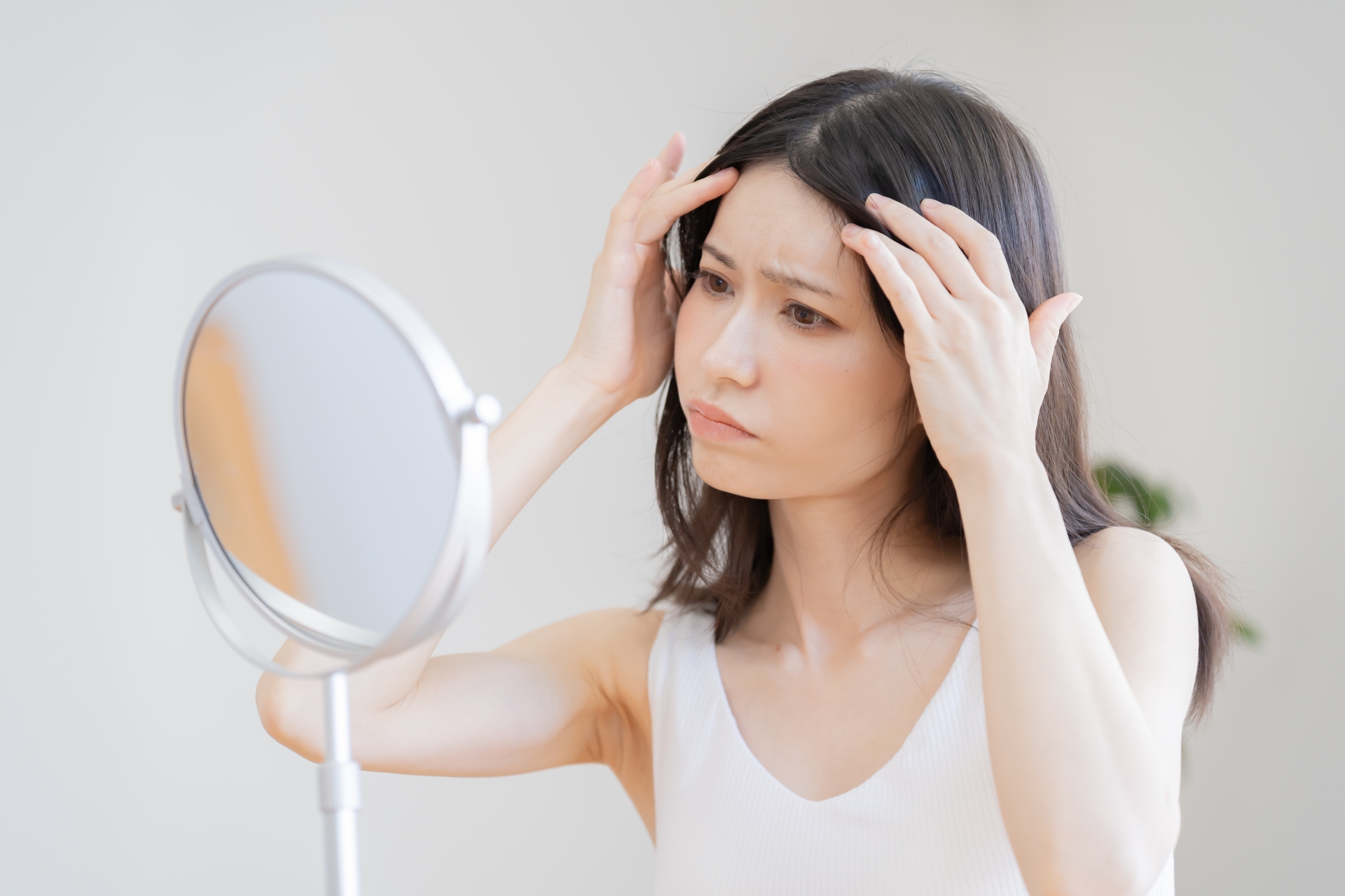 湿気と戦う梅雨の育毛。スカルプケアの大切さ